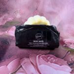 Lemmiklooma tahke šampoon.